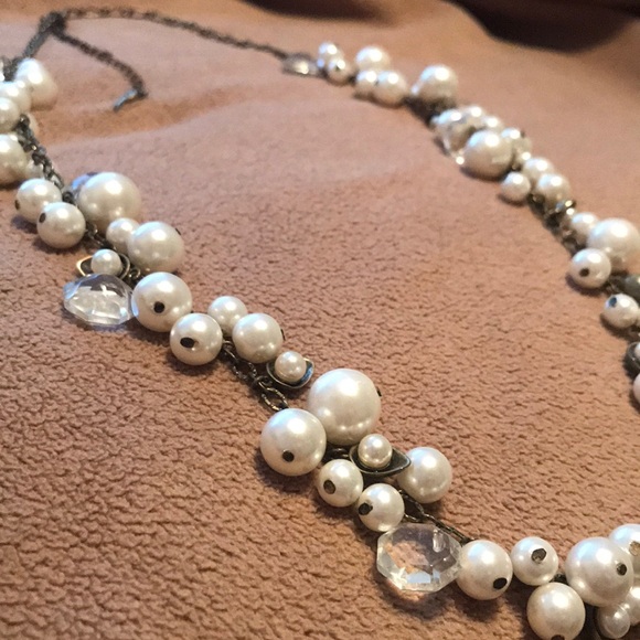 Pearl beaded statement necklace - Picture 2 of 2